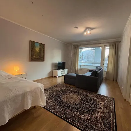 Kotimaailma-nelioe Keskustassa