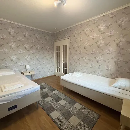 Kotimaailma-nelioe Keskustassa * Kokkola (Karleby)